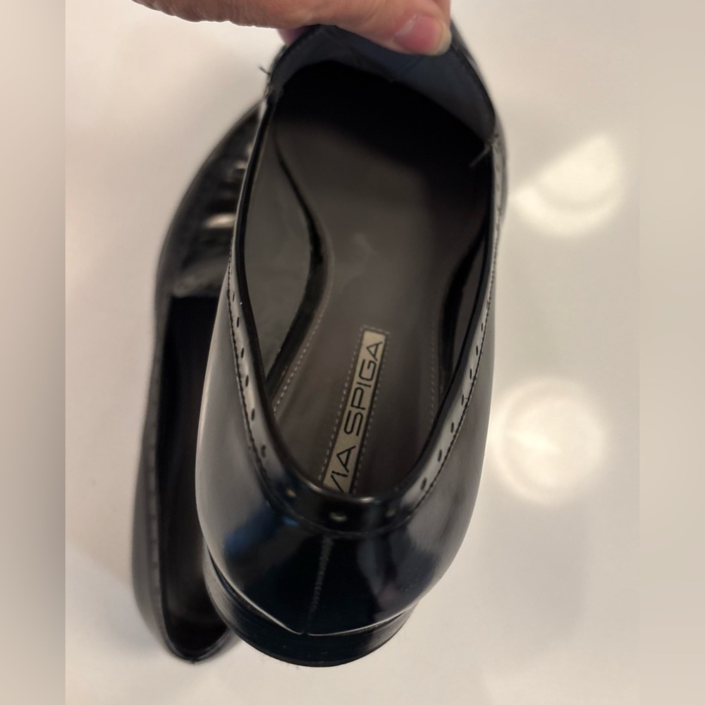 Via Spiga Black Patent Leather Pointed Loafers - Picture 9 of 15